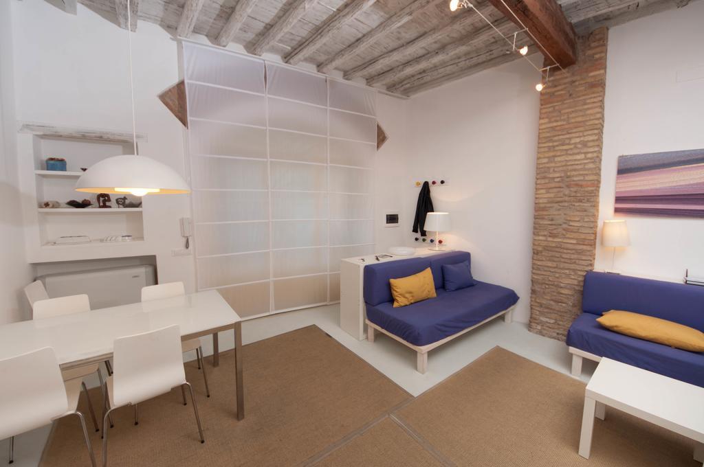 Casa Moroni Trastevere Roma